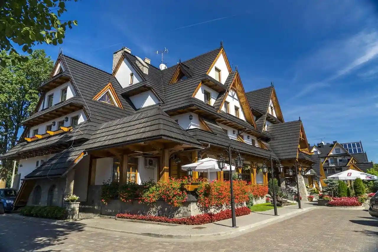 Hotel Toporów Style - tunnelmallinen sisustus 4
