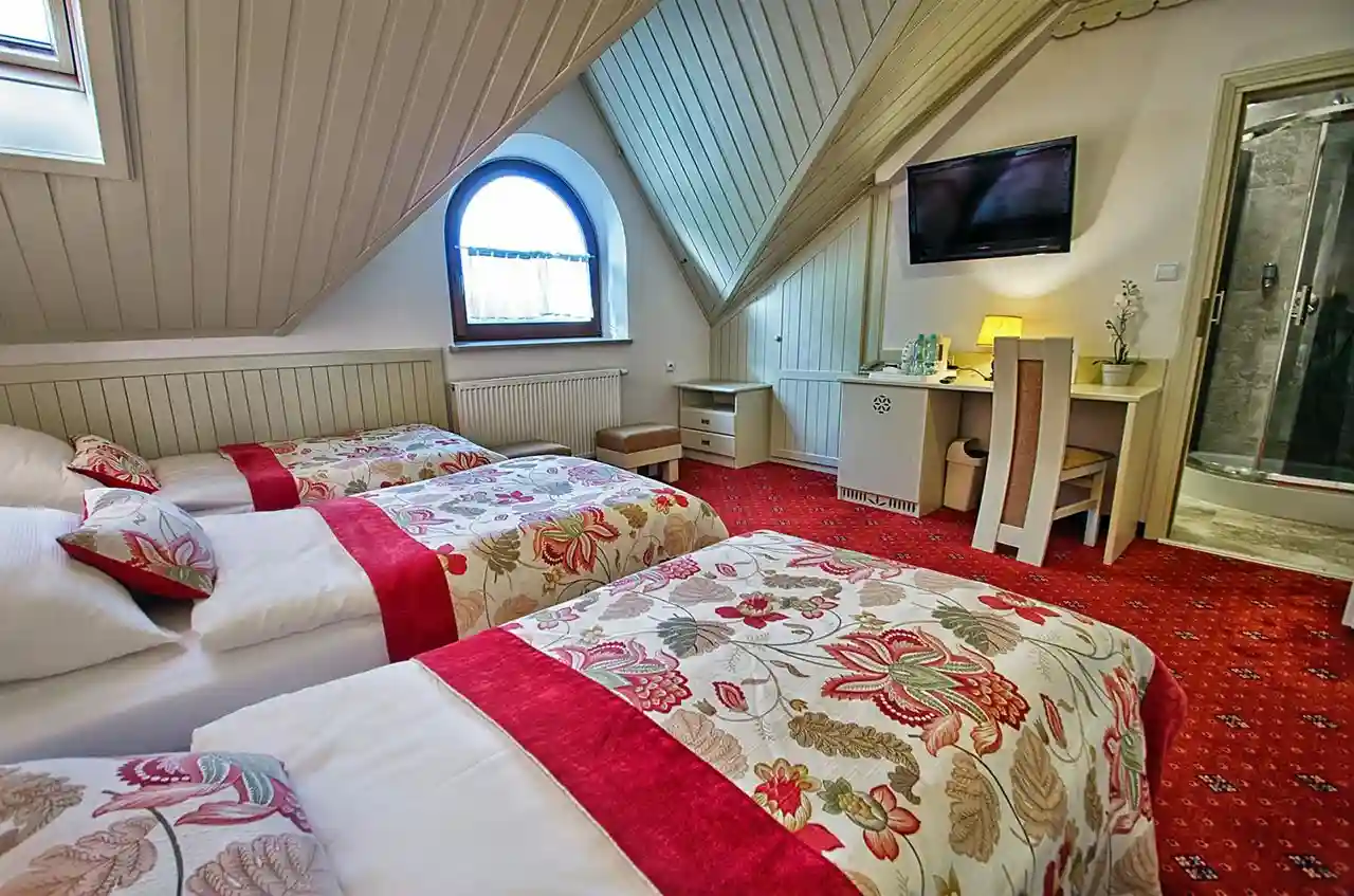 Hotel Toporów Style - tunnelmallinen sisustus 5
